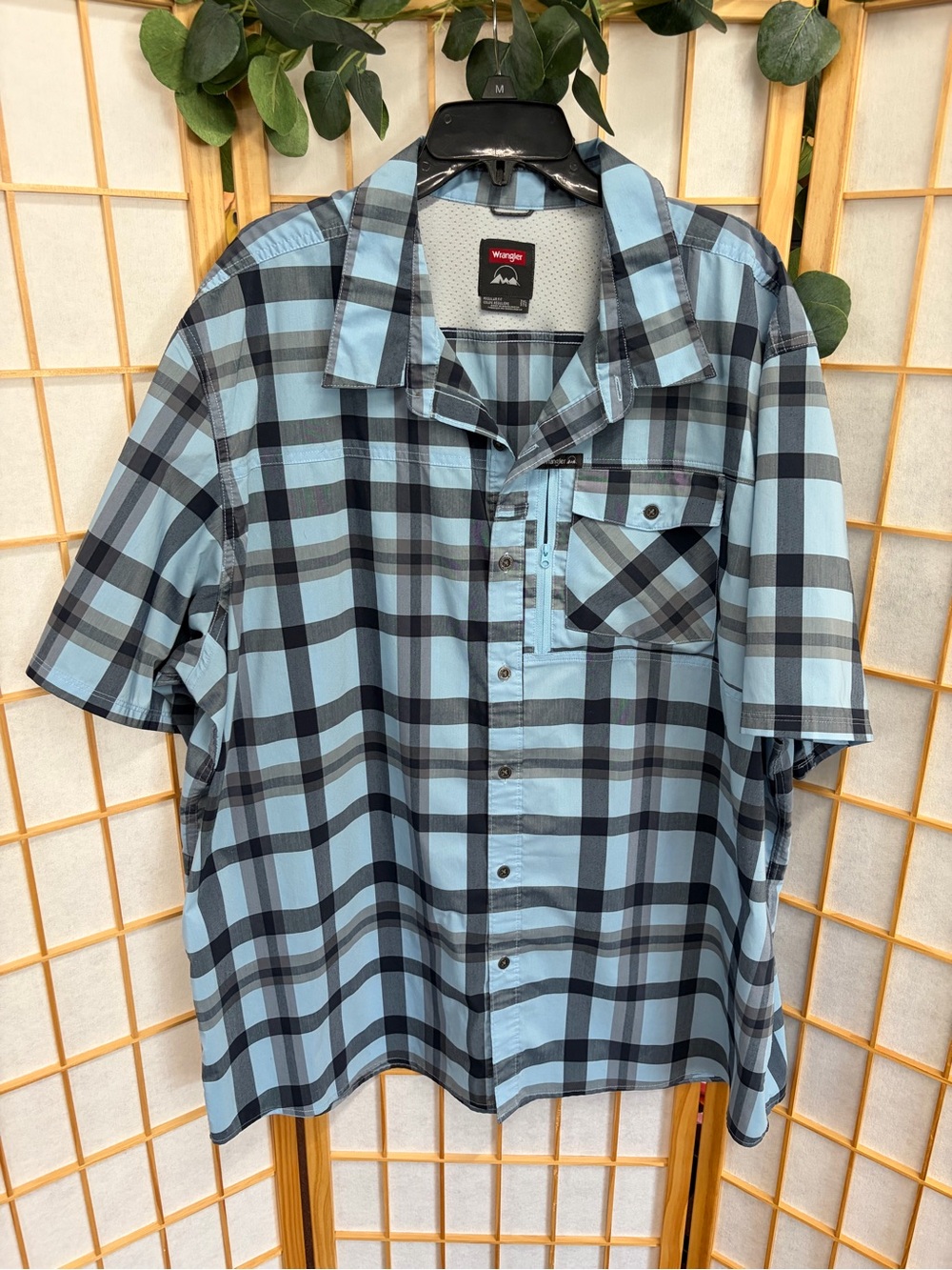 Wrangler Men’s Short-Sleeve Plaid Button-Down Shirt - Light Blue & Black